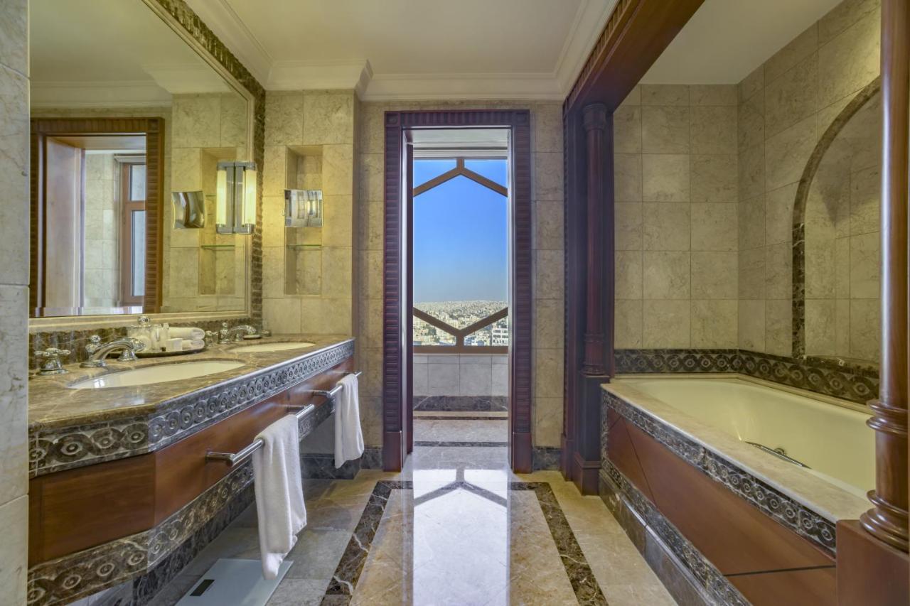 Hotel Grand Hyatt Ammán Exteriér fotografie Bathroom